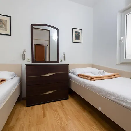 Apartment Loncar-5 By Interhome *
