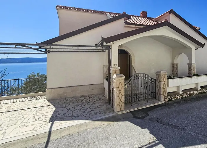 Loncar-5 By Interhome