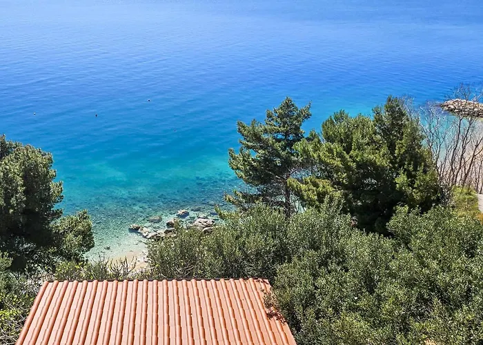 Loncar-5 By Interhome Apartman Pisak